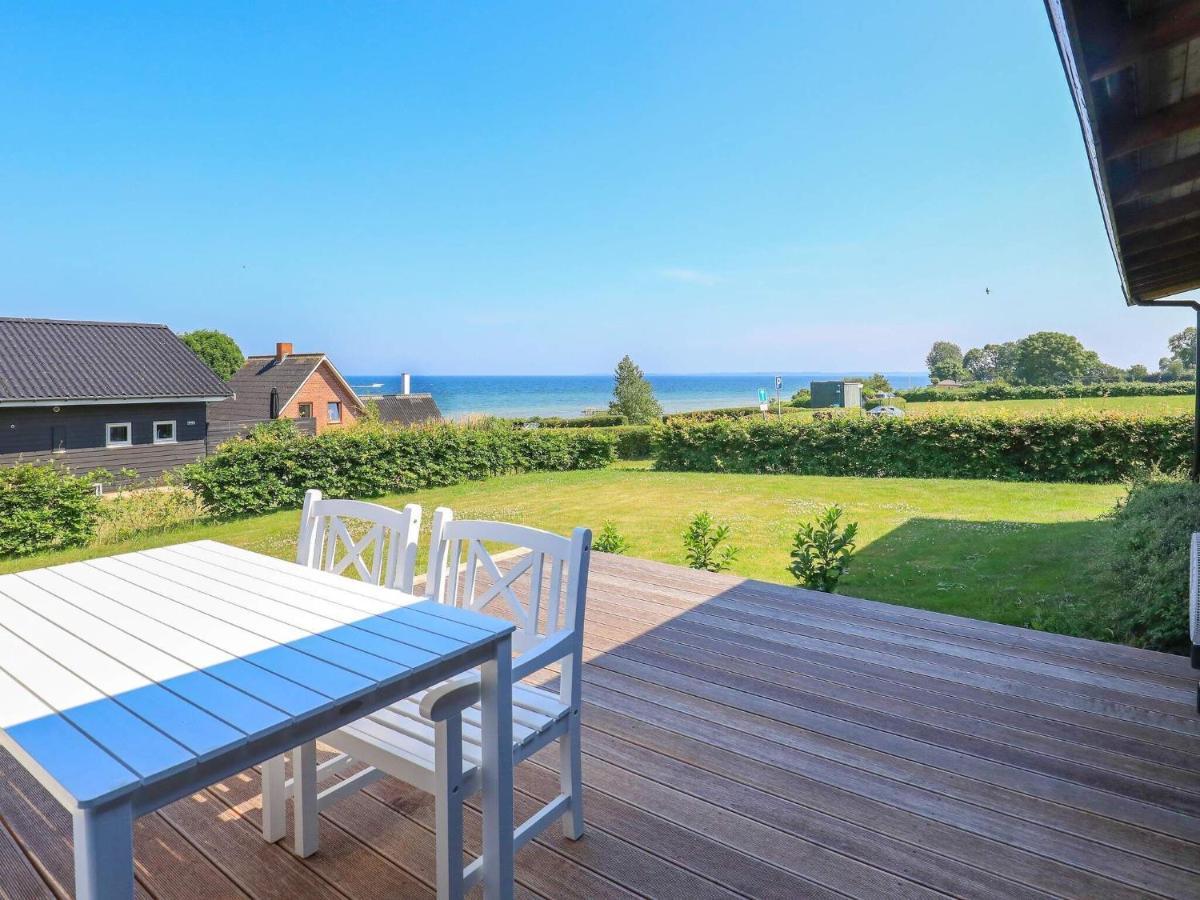 6 Person Holiday Home In Hesselager Exterior foto